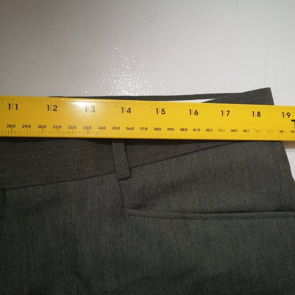 Cricketeer Men's Flat Front Olive Green 35% Wool Made in Canada Dress Pants - Picture 9 of 11